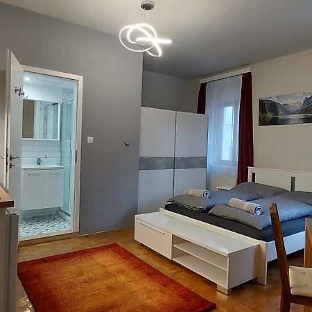 Das Eckhaus Murau Buitenkant foto