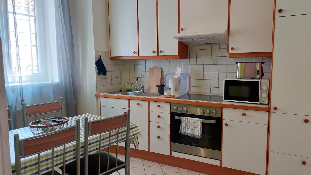 Das Eckhaus Murau Buitenkant foto
