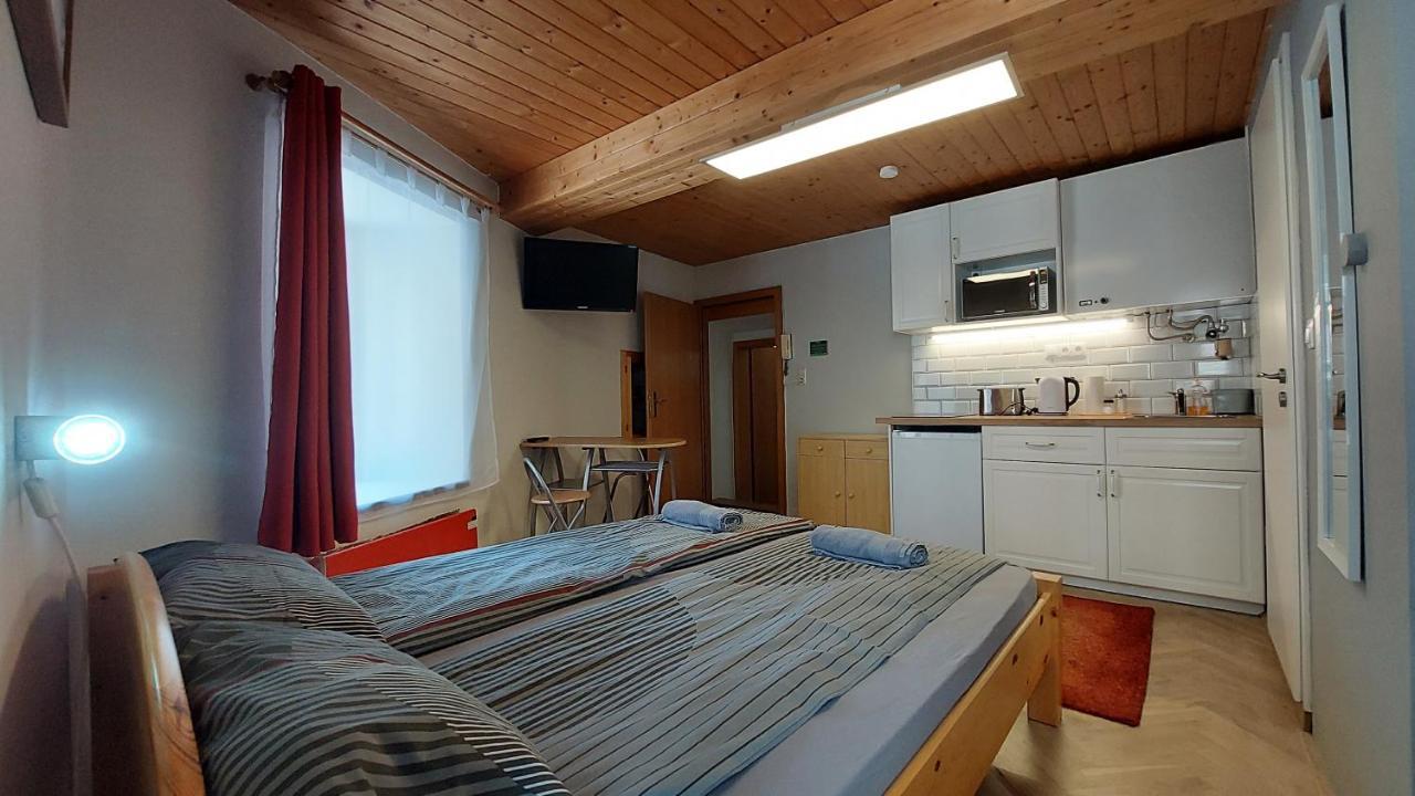 Das Eckhaus Murau Buitenkant foto